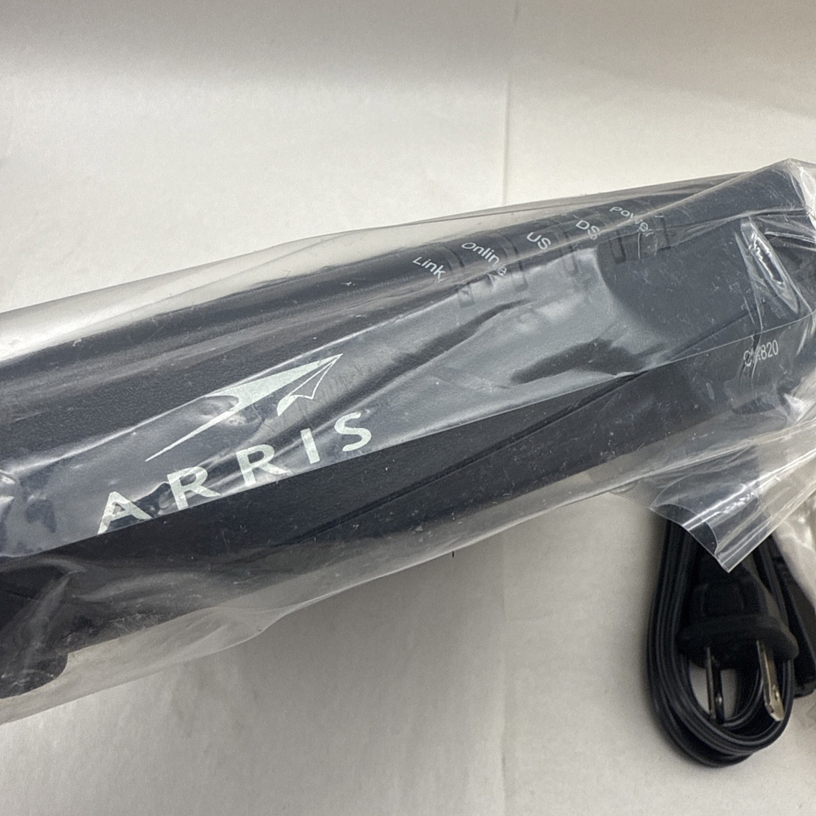 ARRIS CM820A Cable Modem DOCSIS 3.0 Latest Version- 1 Step Activation Black READ