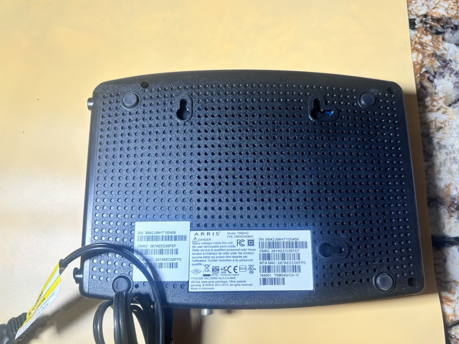 ARRIS Touchstone TM804G / CT DOCSIS 3.0 Internet & Telephone Telephony Modem