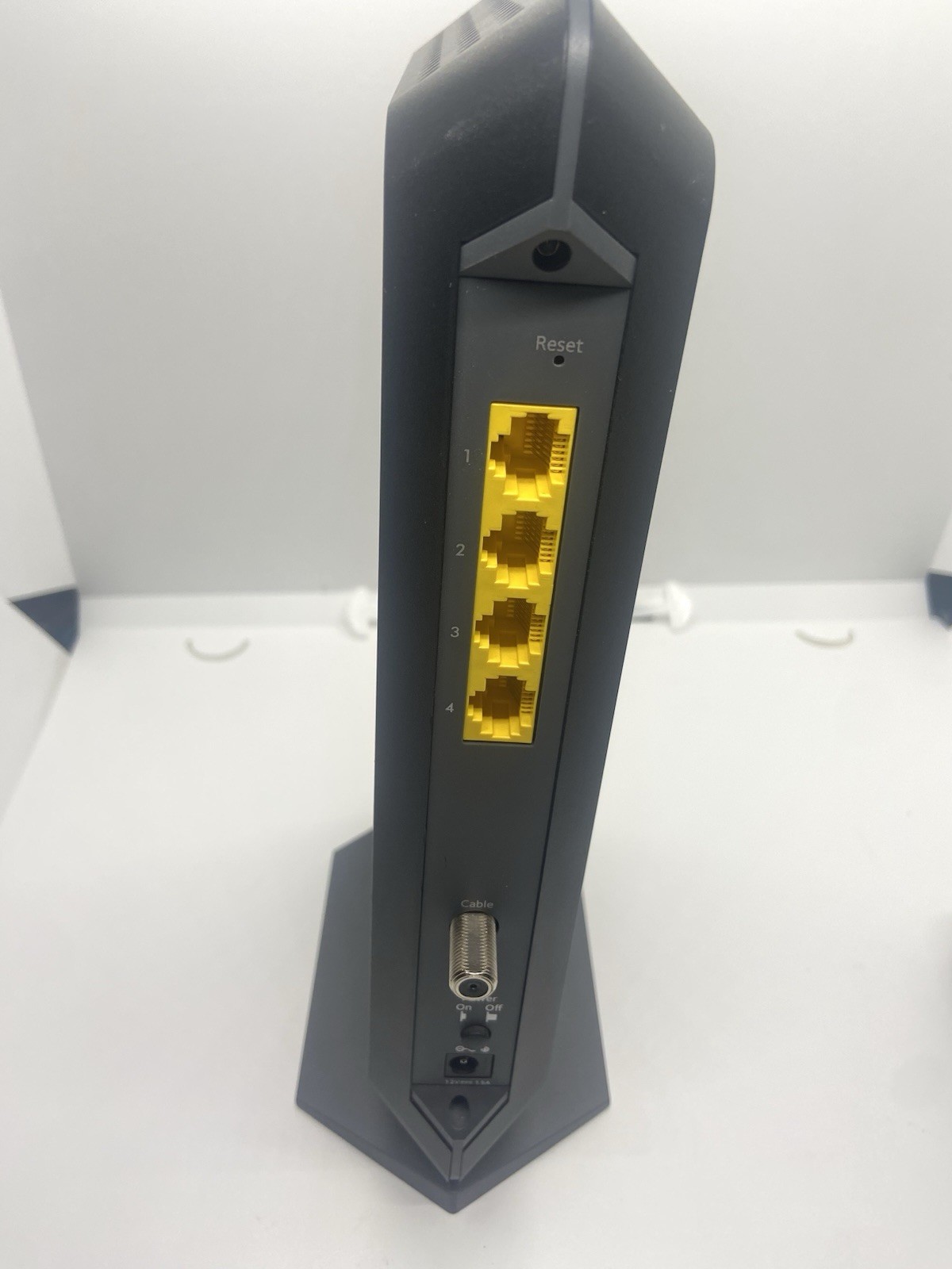 NETGEAR Nighthawk CM1200-100NAS DOCSIS 3.1 Cable Modem