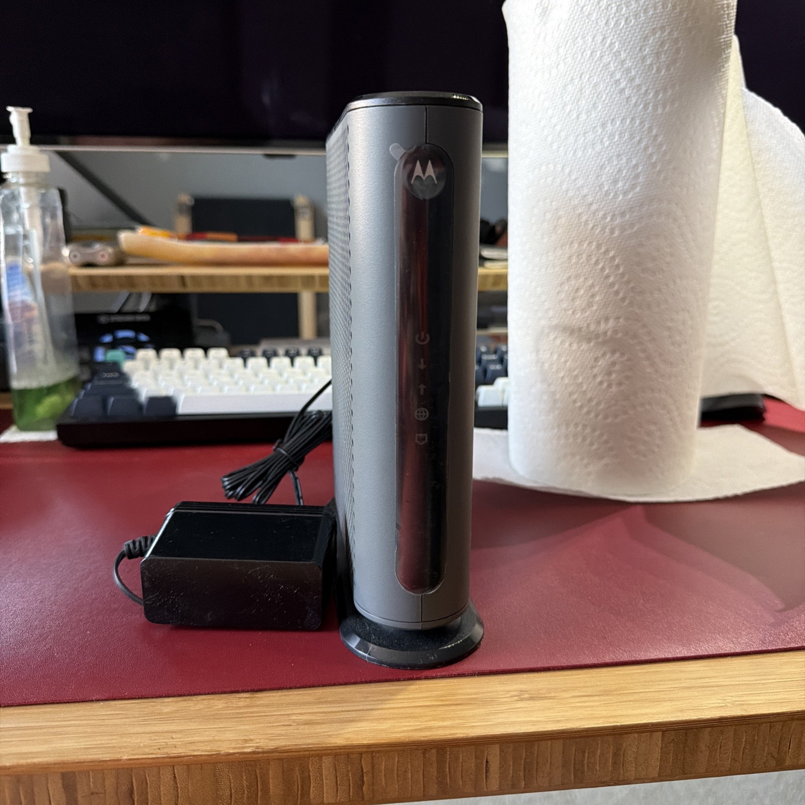 Motorola MB7621 DOCSIS 3.0 Cable Modem