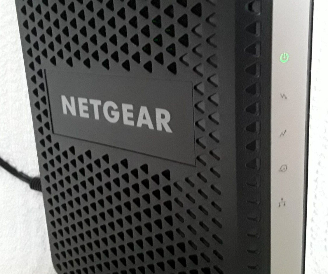 NETGEAR CM1000v2 DOCSIS 3.1 3.0 Cable Modem Computer Tech