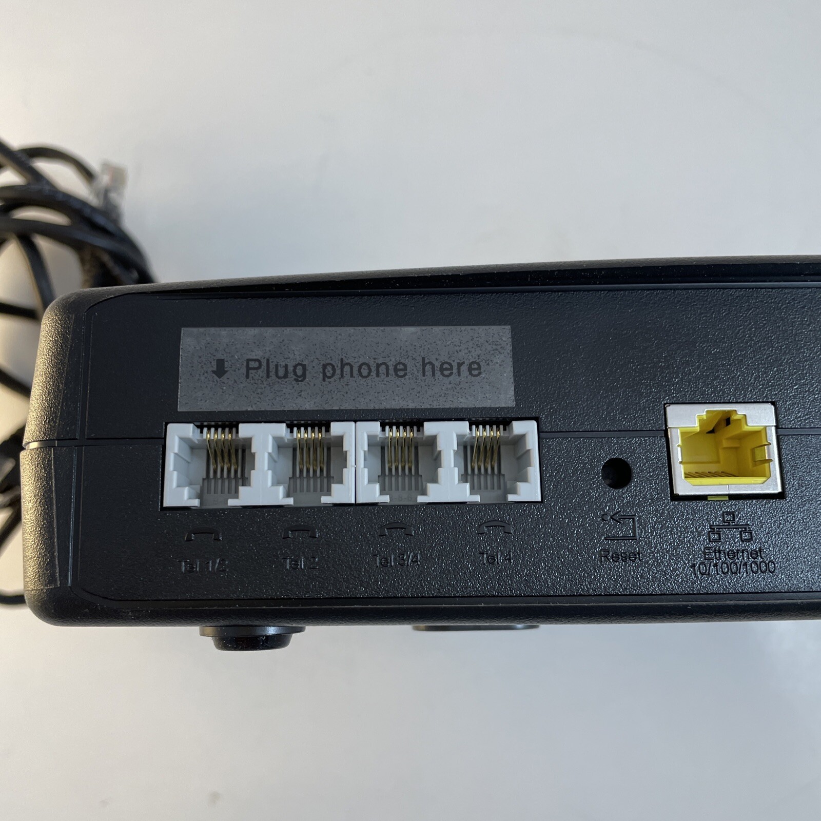 ARRIS Touchstone TM804G/CT DOCSIS 3.0 Telephony Modem TM804 Black NO POWER CORD