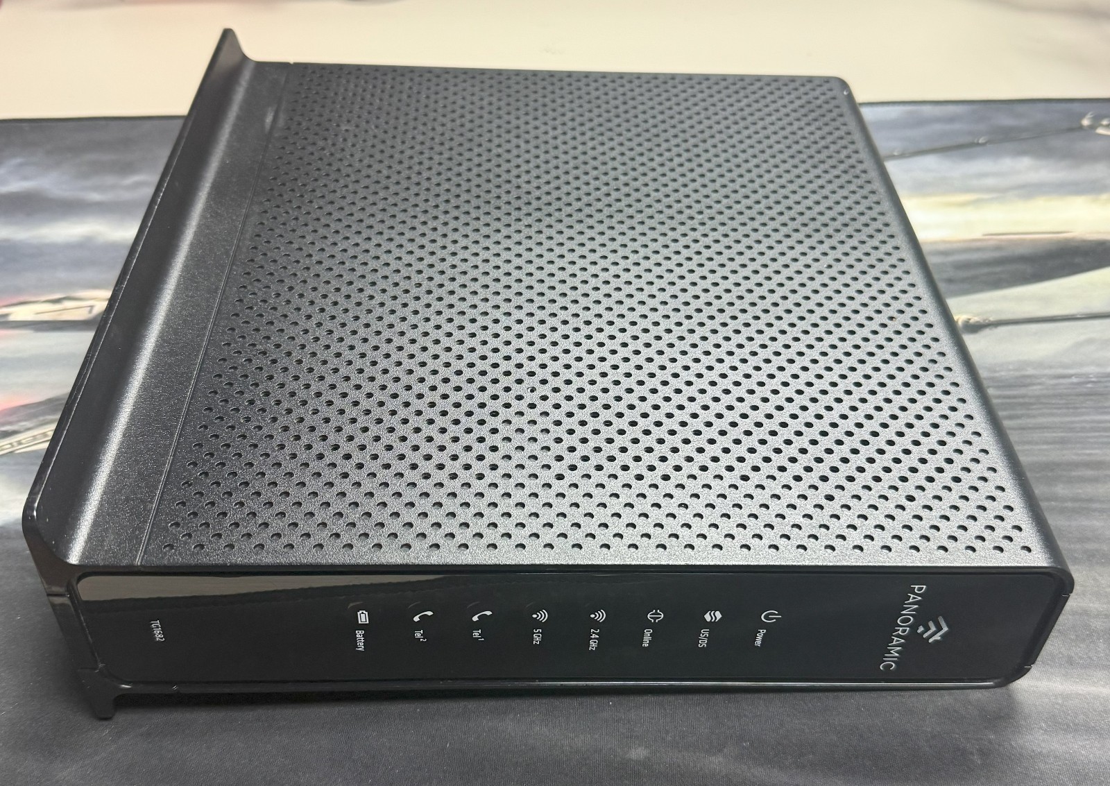 Xfinity Arris TG1682G Dual Band Wireless 802.11ac Cable Modem and Wi-Fi Router