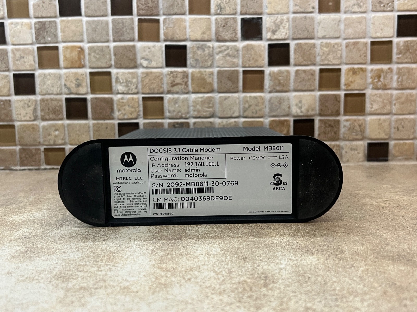 Motorola MB8611 DOCSIS 3.1 Cable Modem 2.5 Gbps Ethernet Port Black MB8611-30