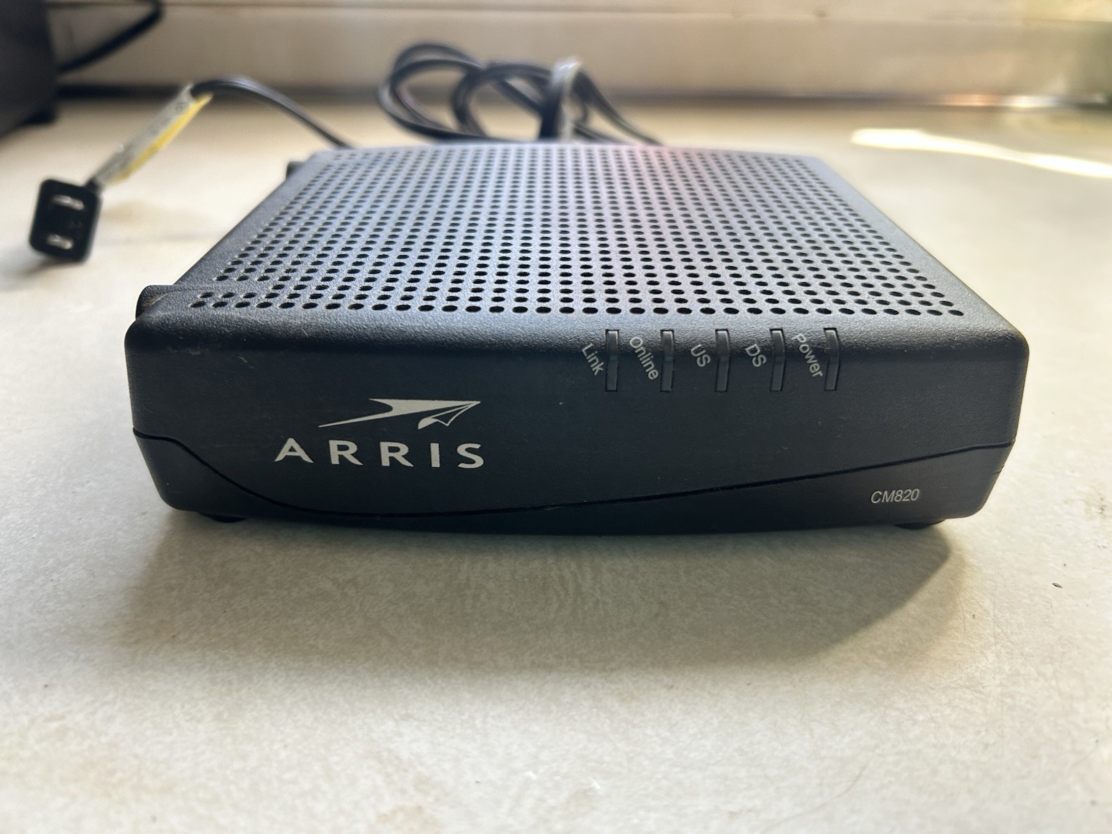 ARRIS CM820A DOCSIS 3.0 8/4 Cable Modem Internet Tested