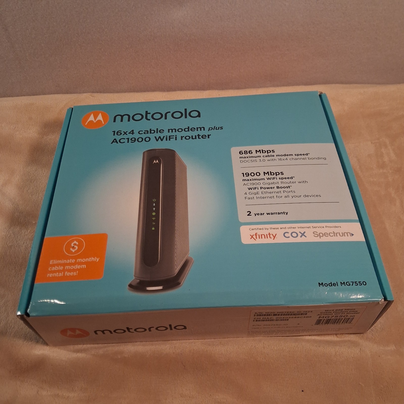 Motorola MG7550 16×4 DOCSIS 3.0 Cable Modem AC1900 Dual Band WiFi Router Combo