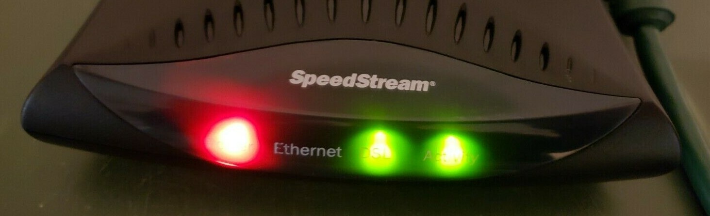 Efficient Networks SpeedStream 5100 Modem 060-E141-A01 w/ Power Adapter