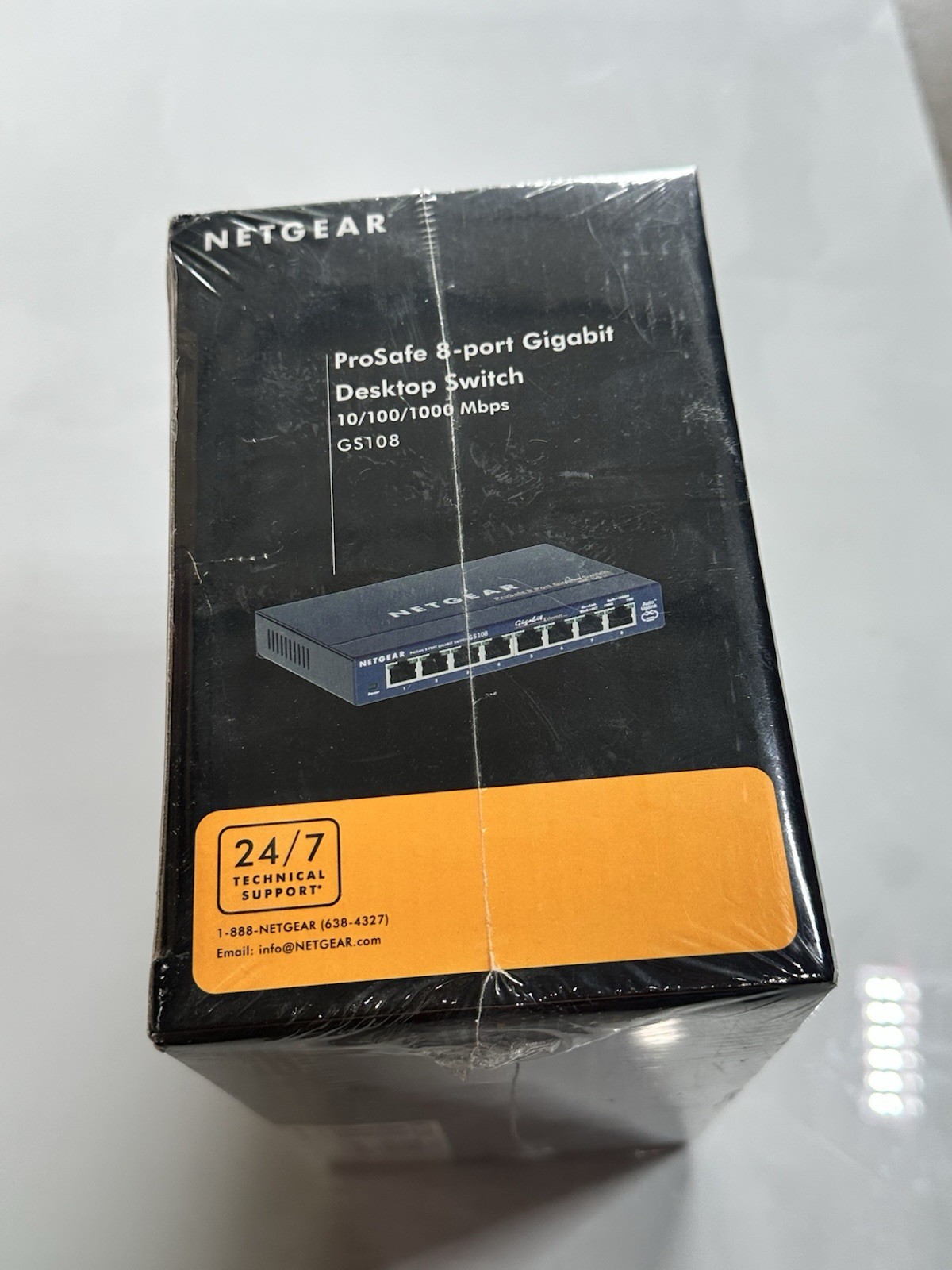 Netgear Prosafe 8 Port Gigabit Switch GS108 10/100/1000 Mbps New A8