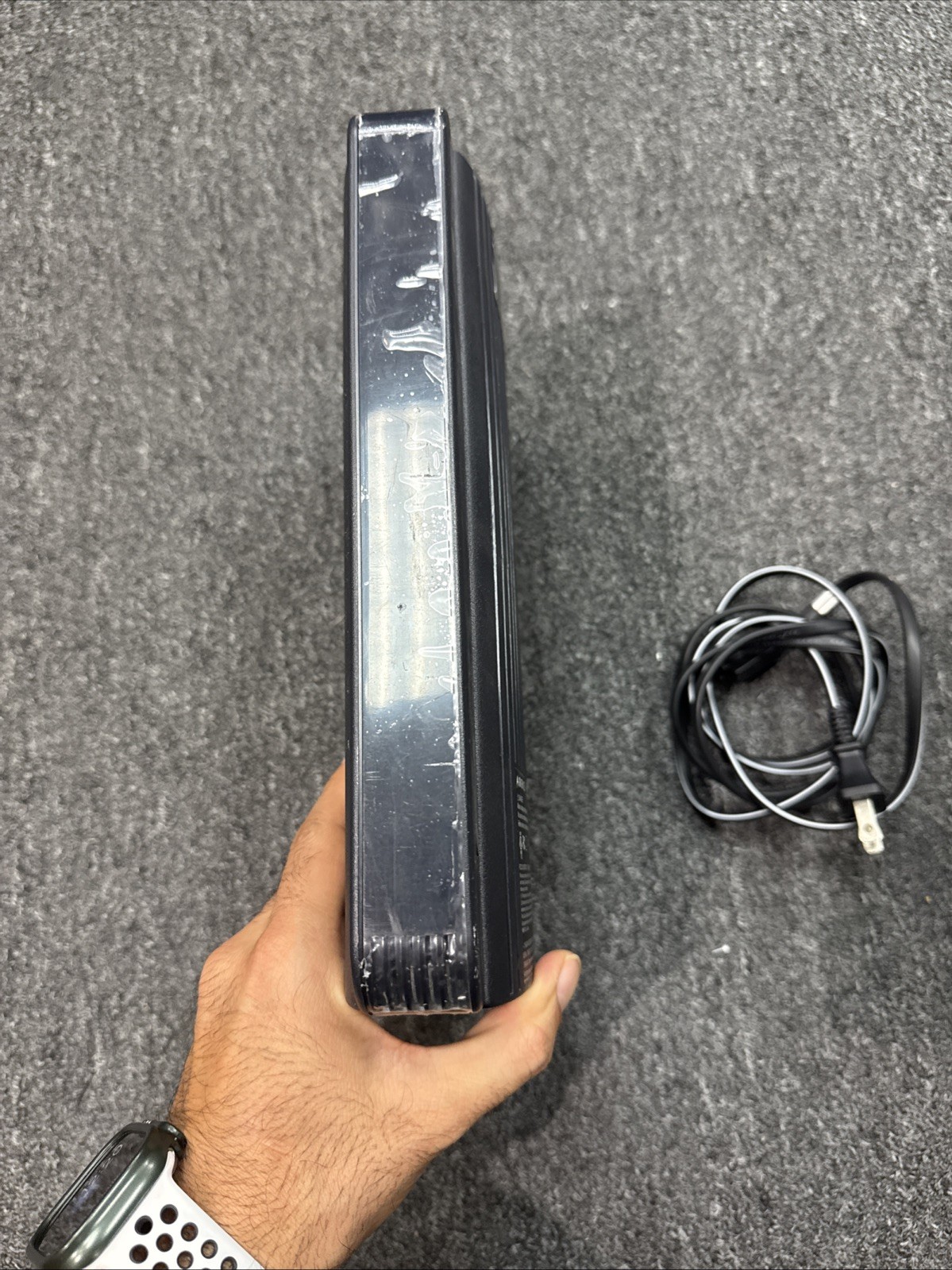 Arris TG1672G Touchstone Telephony Gateway WIFI (2.5/5.0GHz) Cable Modem/Router