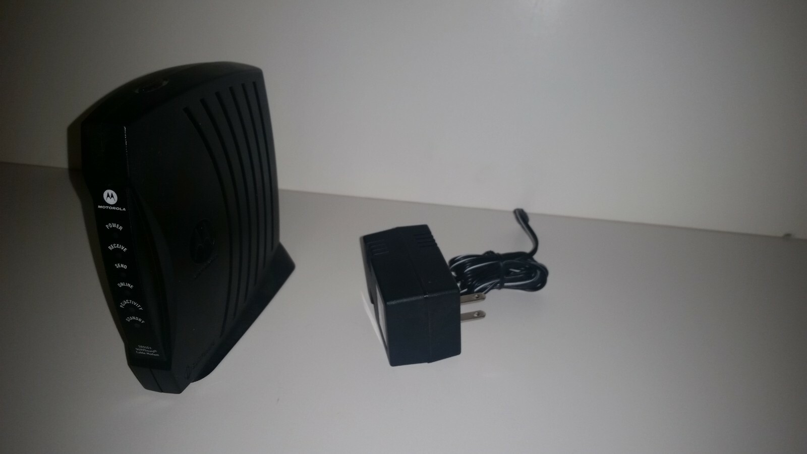 Cable modem Motorola SURFboard SB5101 (515290-100-00), Docsis 2.0 up to 38Mbps.