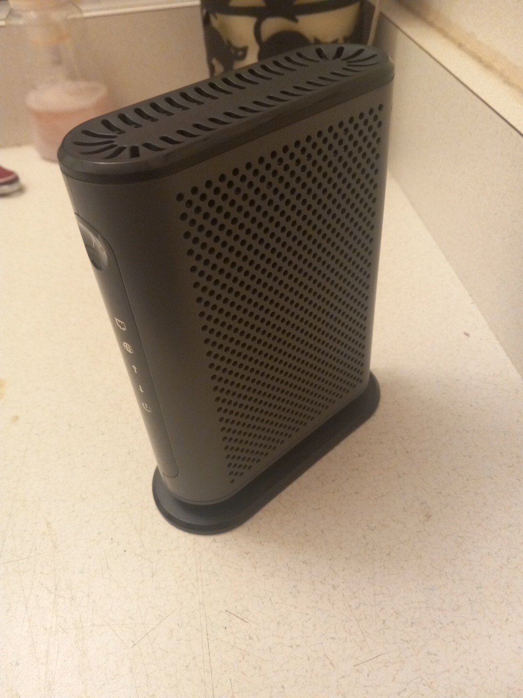 Motorola MB7420 16×4 High Speed ​​Cable Modem ONLY – NO POWER CORD