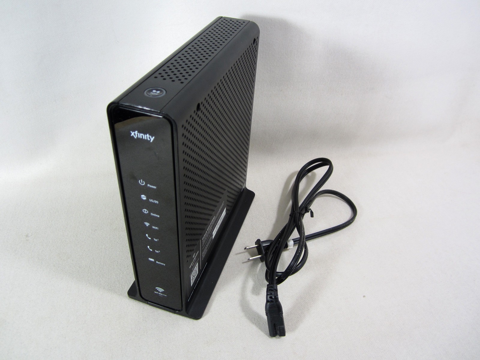 Xfinity Cable Modem Wifi Router Arris TG862G/CT With Power cord USED