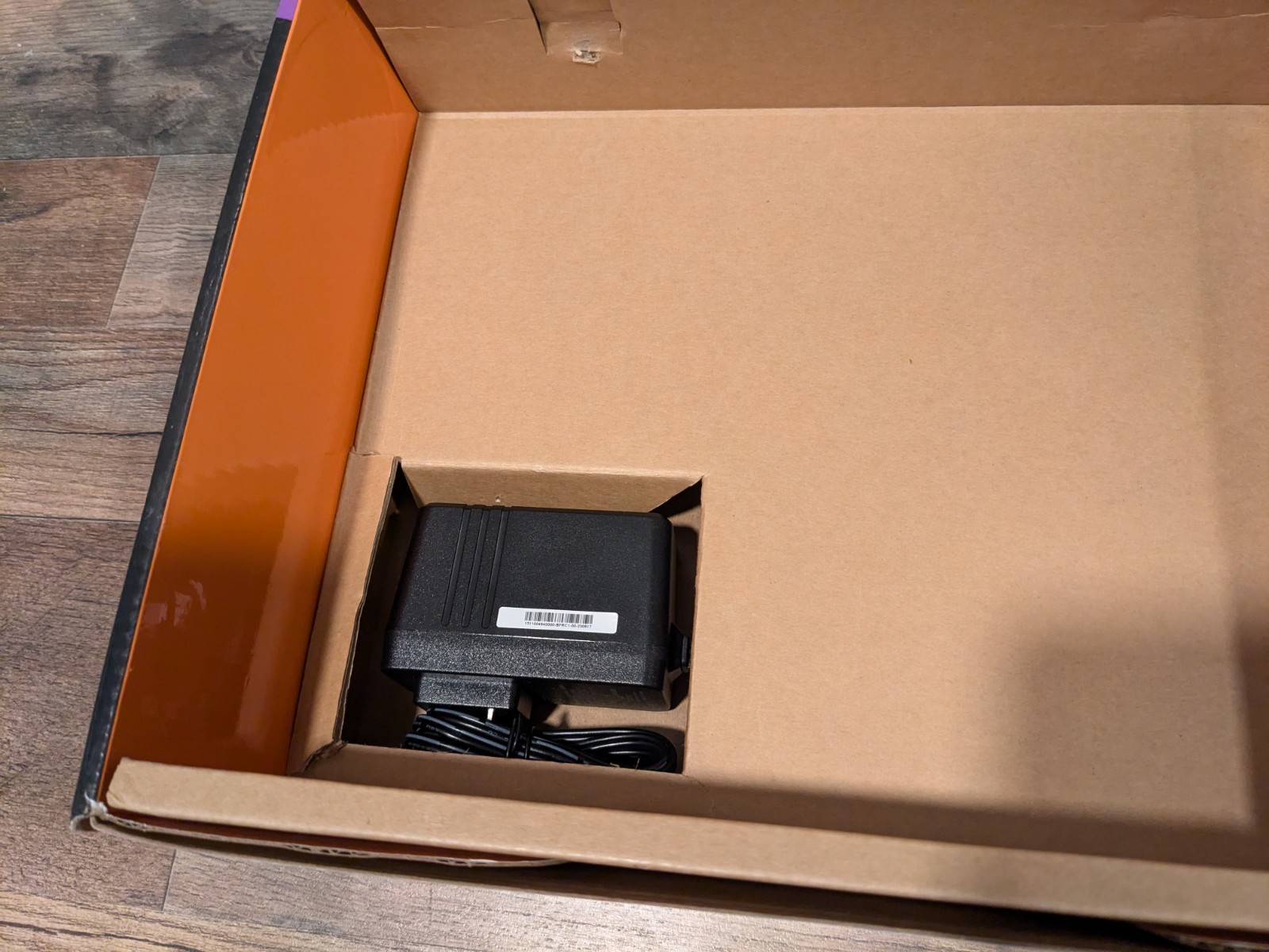 Arris G54 BE18000 WiFi 7 & DOCSIS 3.1 Cable Modem For Parts or Repair! READ!