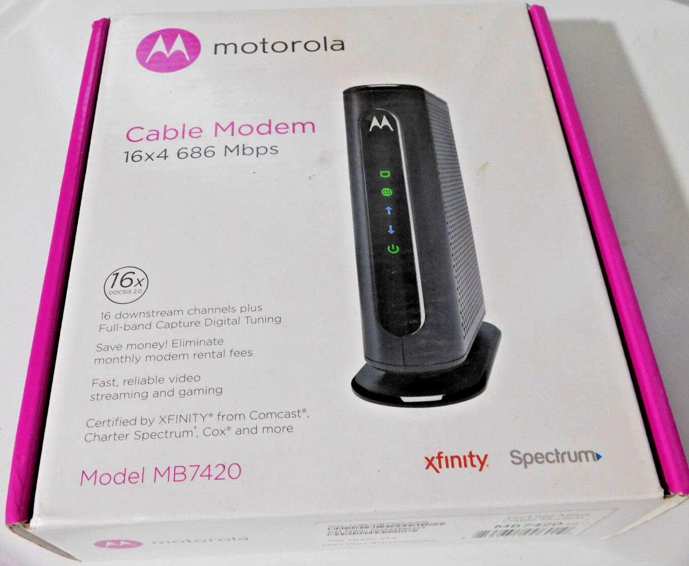 Open Box Motorola Cable Modem 16×4 686 Mbps Model MB7420 Comcast XFINITY