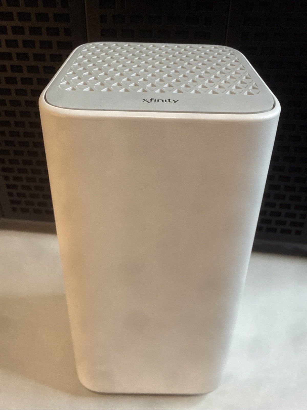 Comcast Xfinity XB7-CM GIGABIT Modem WiFi Router with Power Cord Works Great