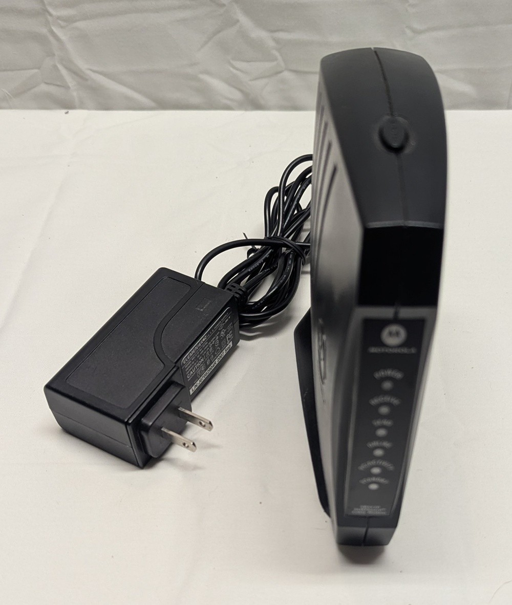 Motorola SB5120 SURFboard Cable Modem with power supply