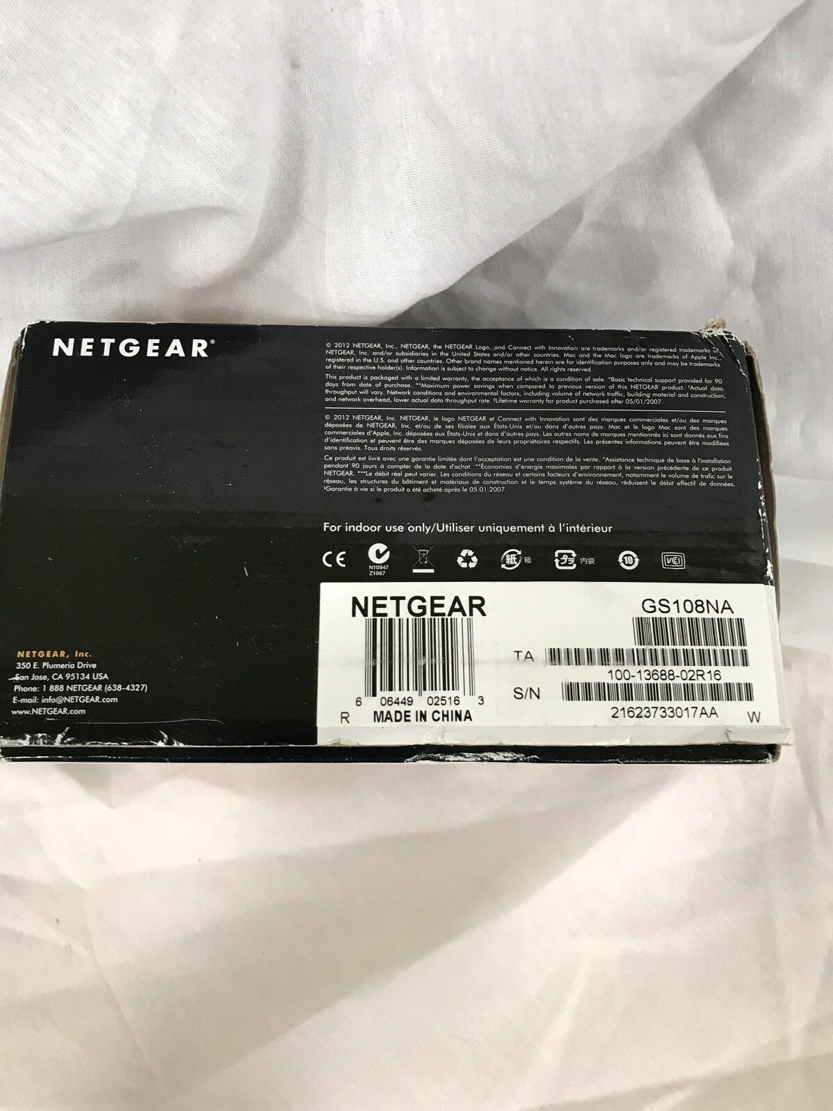 Netgear GS108 ProSafe 8 Port Gigabit Desktop Switch 10/100/1000-mint Condition!