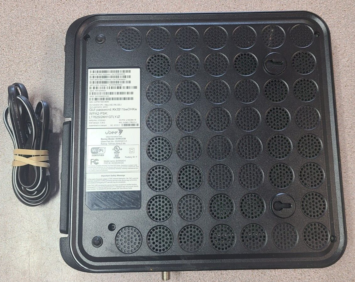 Ubee DVW32CB Modem and Router