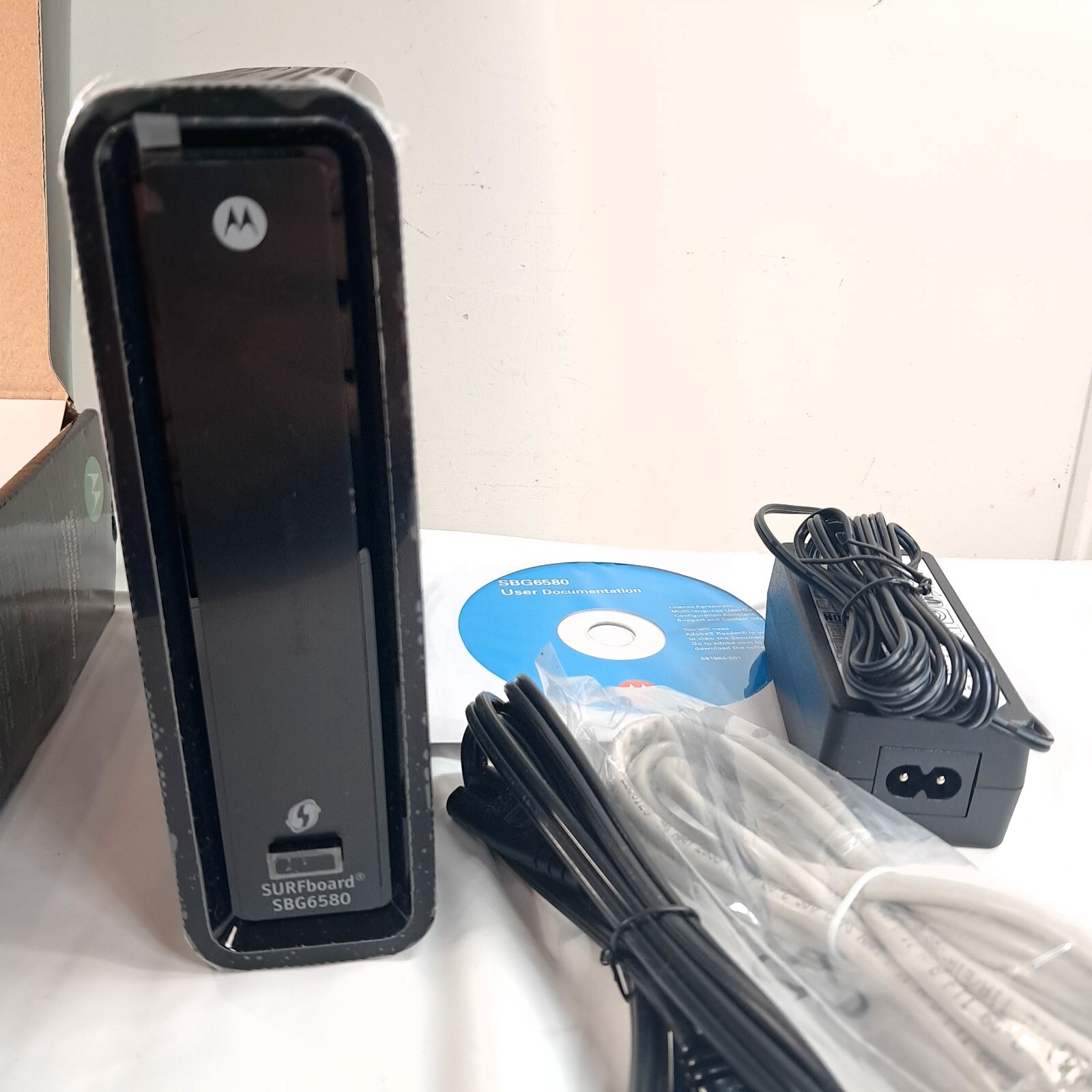 Motorola SBG6580 SURFboard eXtreme wireless cable modem gateway DOCSIS 3.0