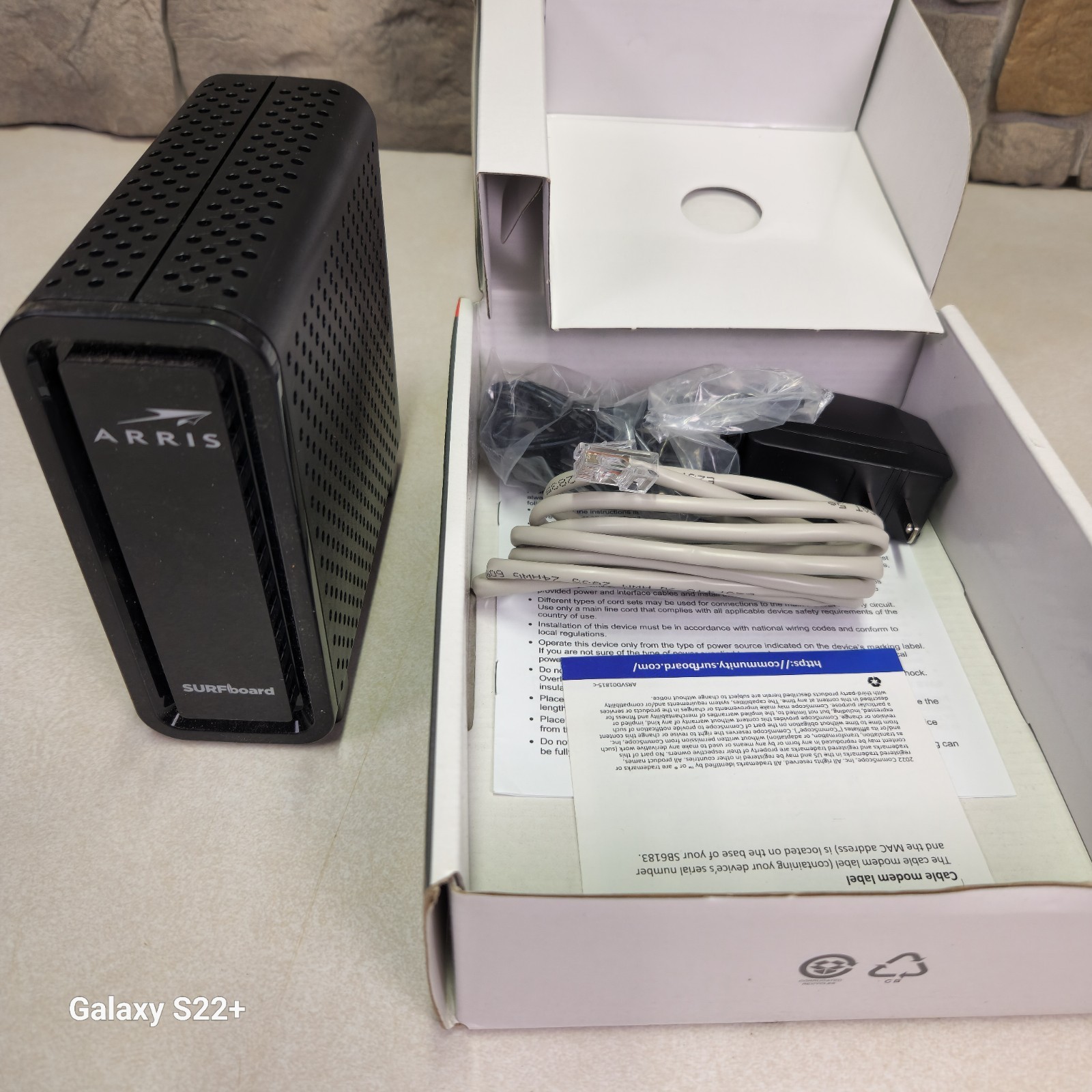 ARRIS SURFboard SB6183 DOCSIS 3.0 Cable Modem CIB Xfinity Spectrum Cox Tested