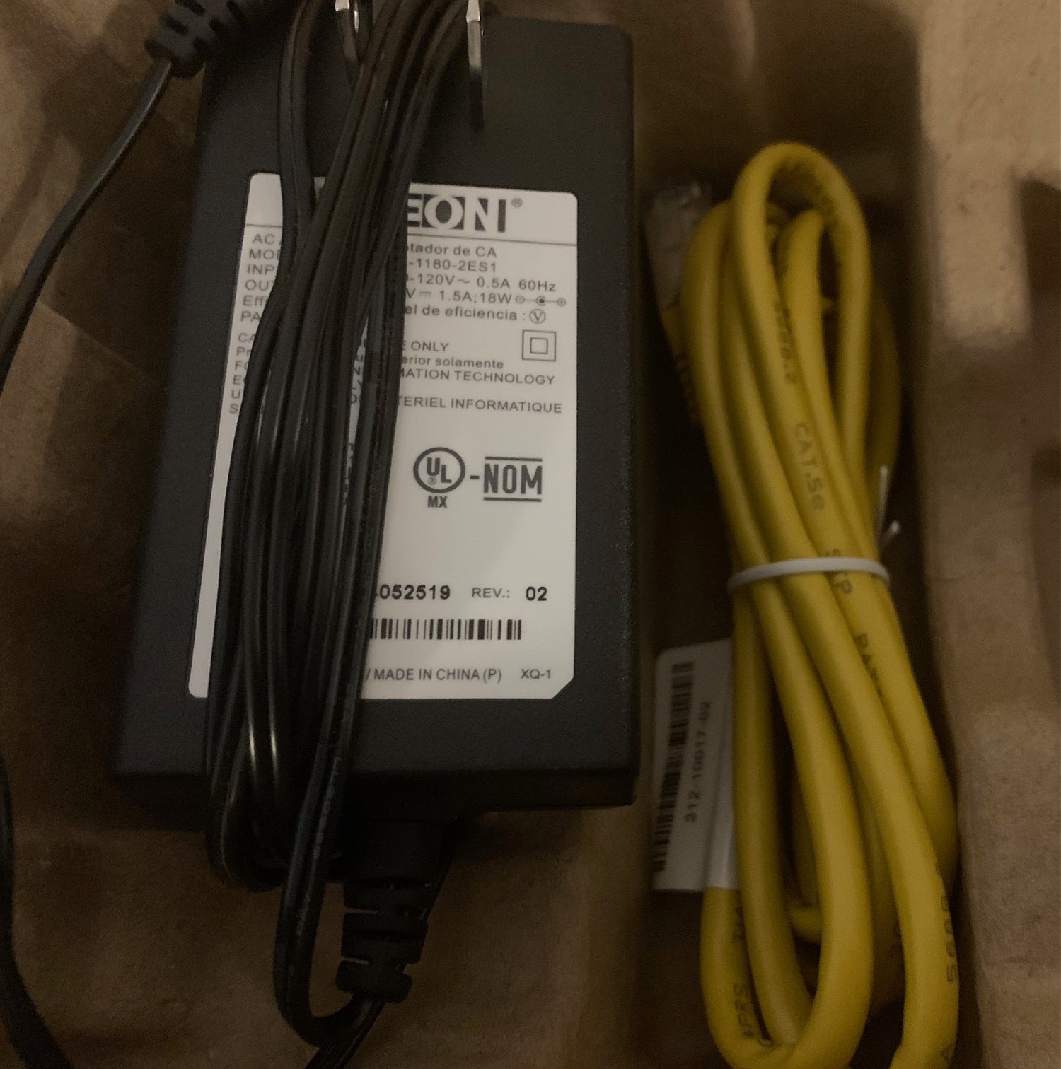 ARRIS Touchstone CM8200A DOCSIS 3.1 Cable Modem 32×8 Dual Gigabit in Box