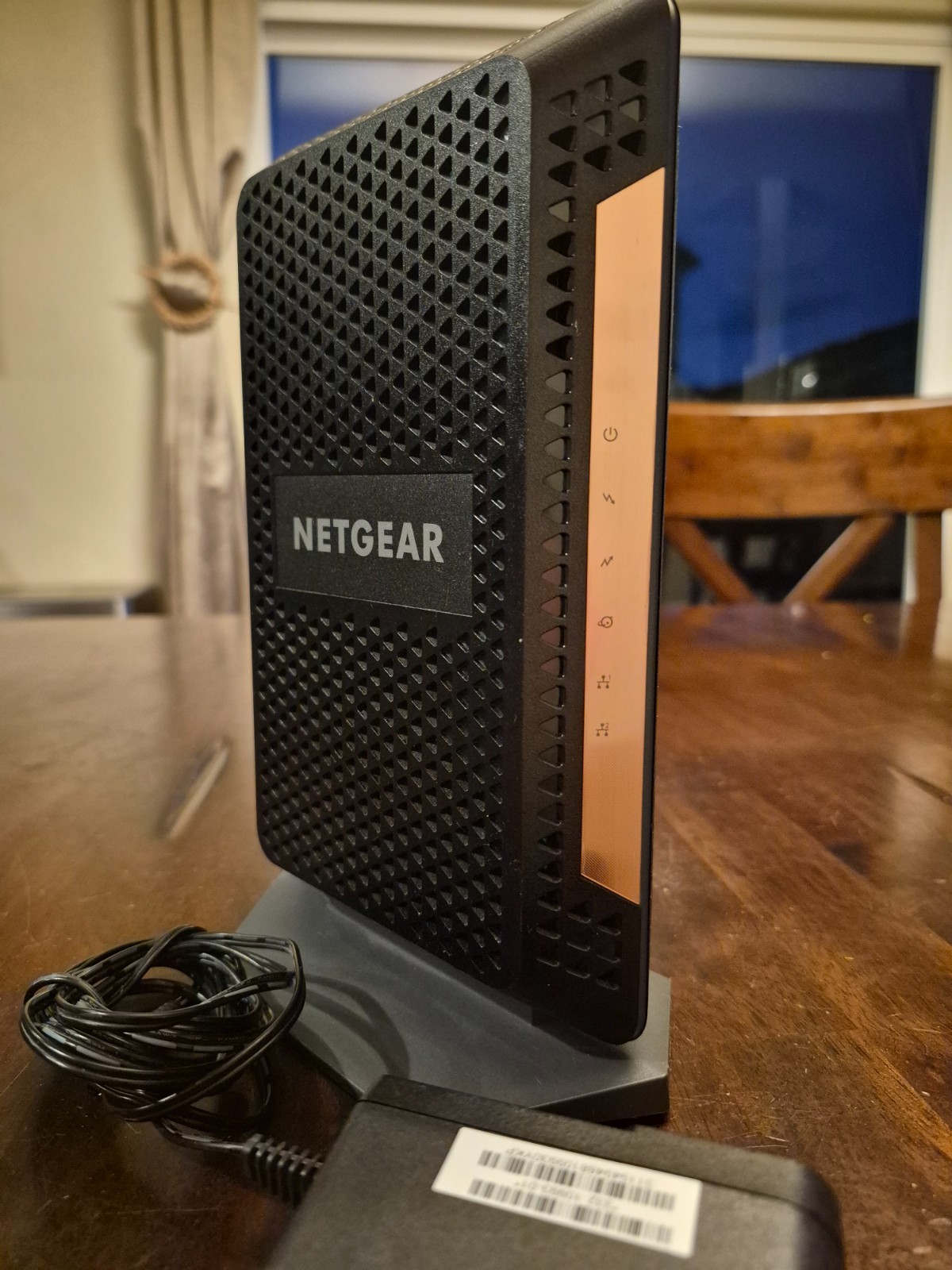 NETGEAR Nighthawk CM1100 Multi-Gig Cable Modem DOCSIS 3.1 Link Aggregation