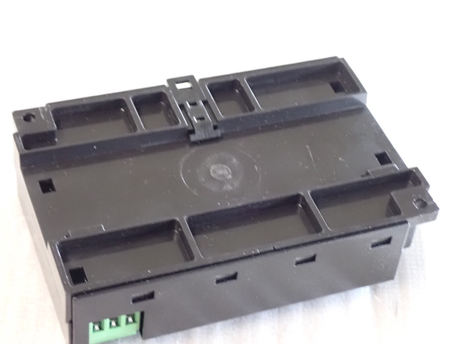 VT-MODEM-1WW Sixnet / Red Lion Rugged Industrial Phone Modem