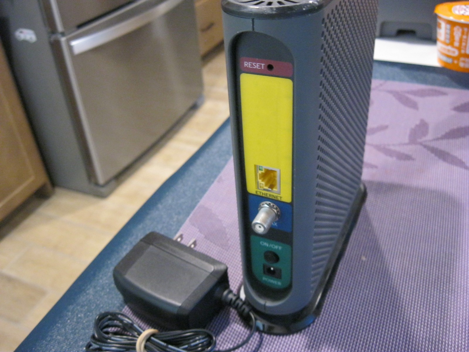 Motorola MB8600 DOCSIS 3.1 Cable Modem – FREE SHIPPING