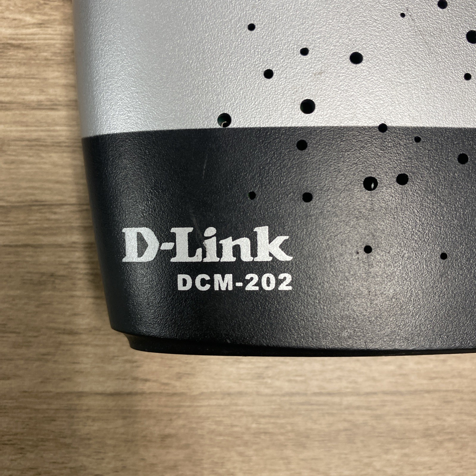 D-Link DCM-202 Broadband Cable Modem DOCSIS 2.0 Cable Modem