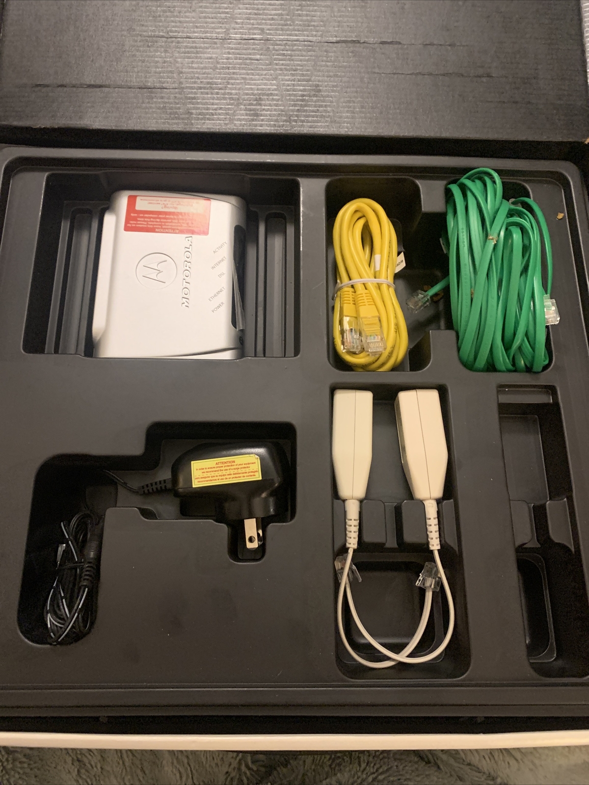 Motorola DSL Modem MSTATEA 2210 02 1022 AT&T Internet w/ Accessories