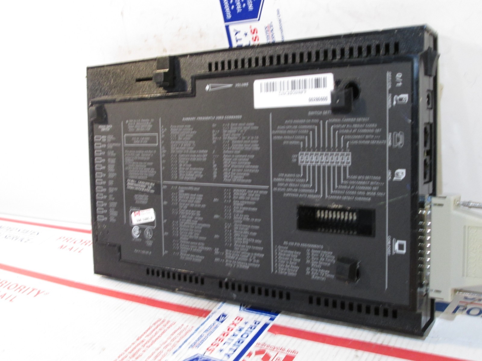 US ROBOTICS 000954-00 COURIER V.34 FAX WITH V.32 BIS MODEM CJE-0263 NO AC CORD