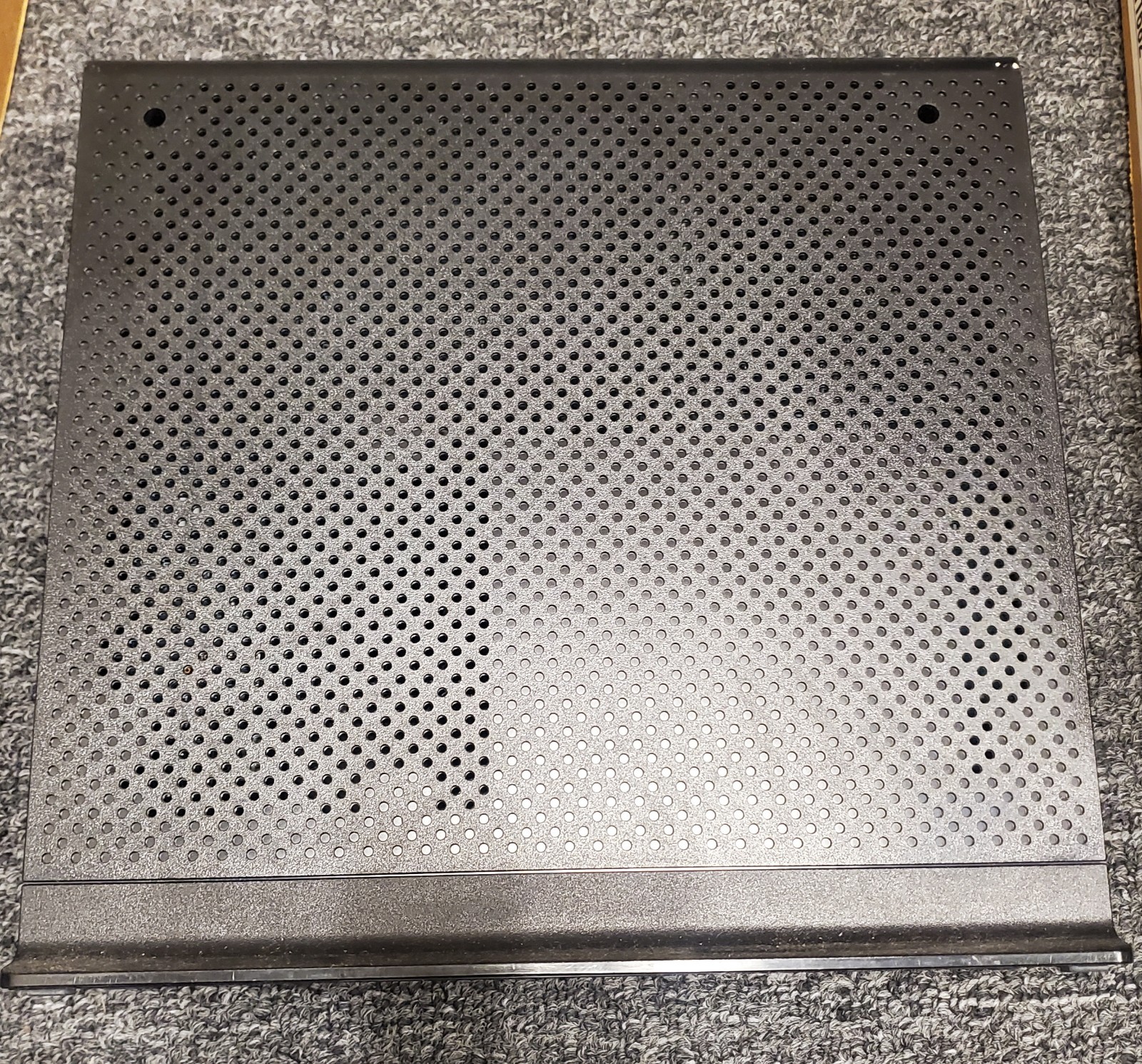 COX STRAIGHT UP MODEM. USED. NOT SURE IF IT CAN BE ACTIVATED.