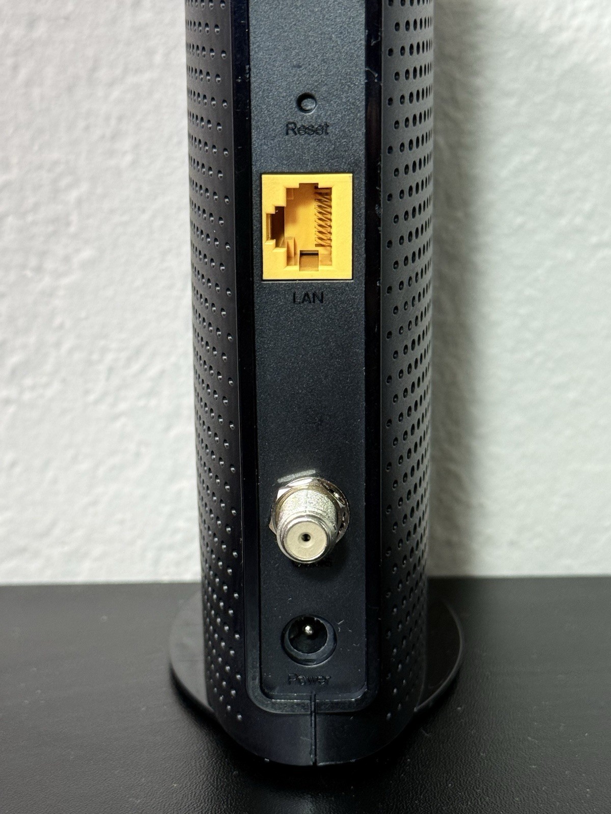 TP-Link TC-7610 DOCSIS 3.0 Cable Modem Tested Working Modem Only No Adapter