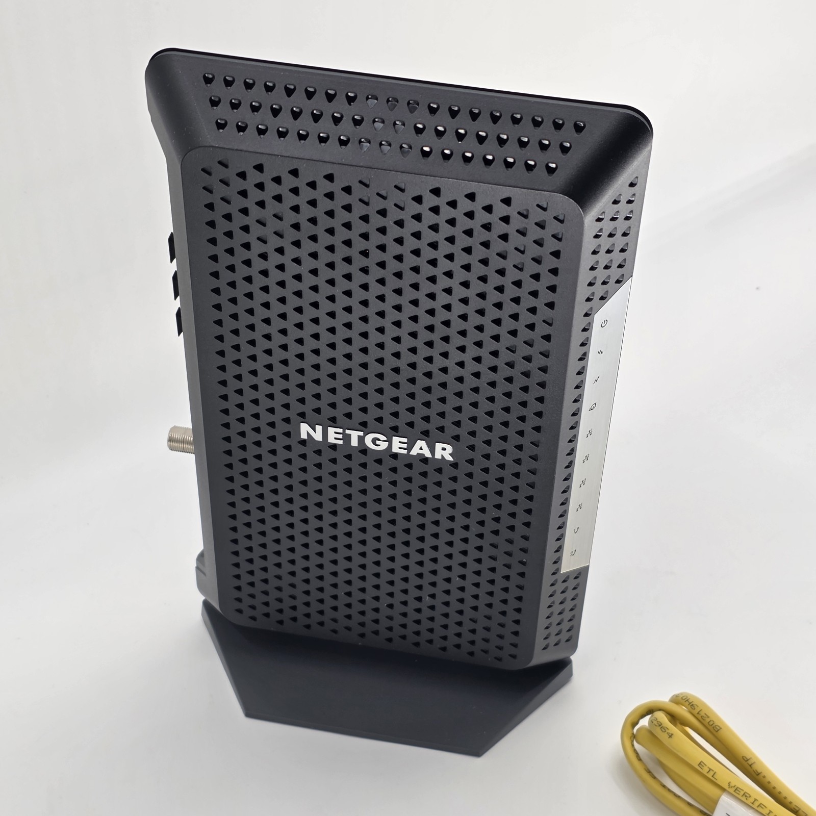 NETGEAR CM1150V Nighthawk Multi-Gig Speed Cable Modem for XFINITY Voice AC