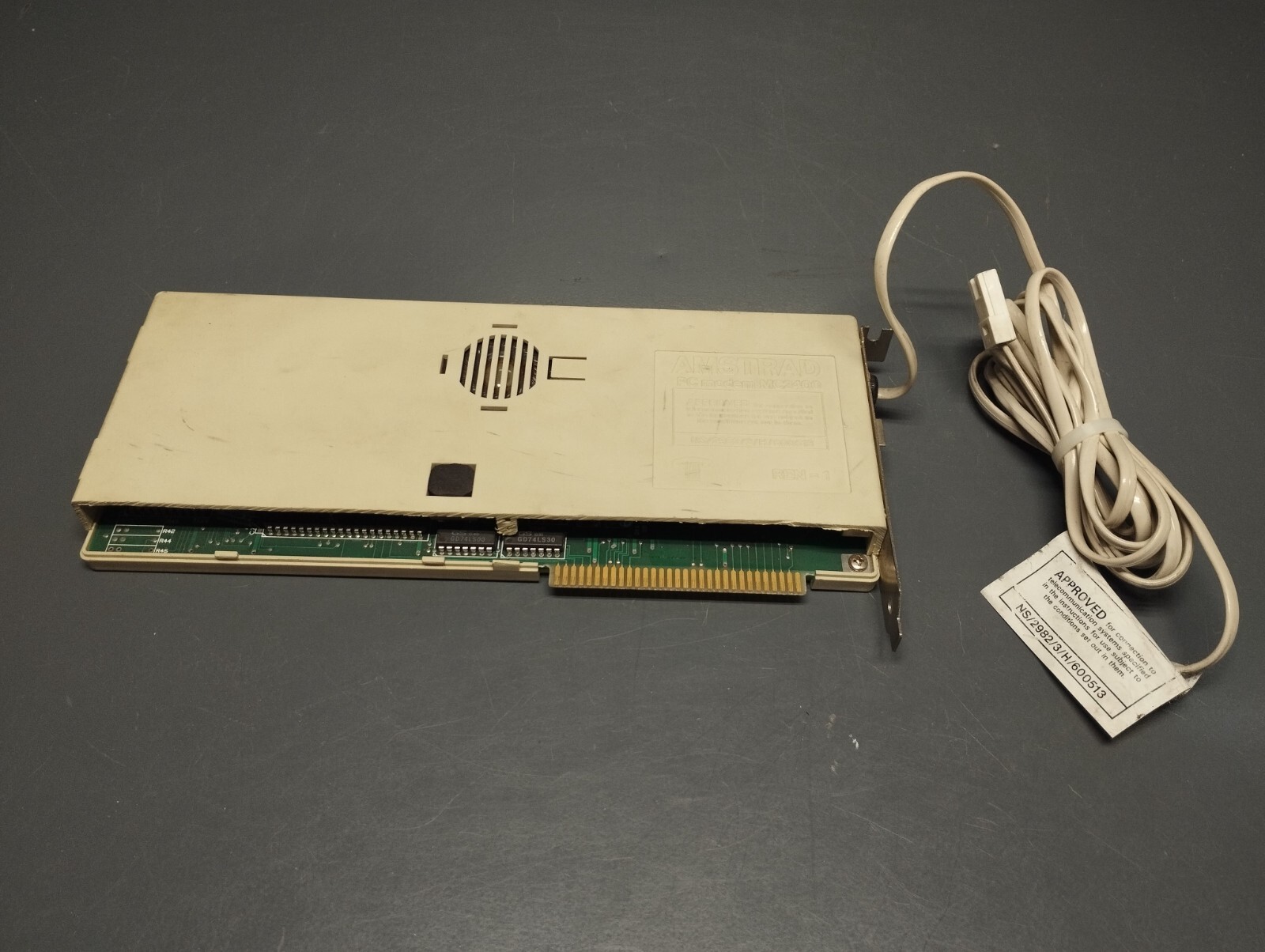 Amstrad PC 1640 1512 Modem MC2400