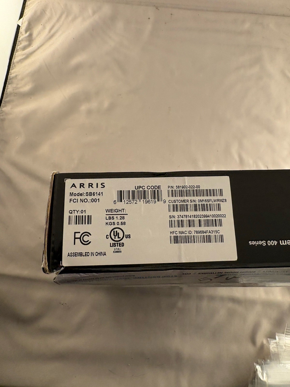 Arris Surfboard Cable Modem Model SB6141 DOCSIS 3.0 Cable Modem With Box