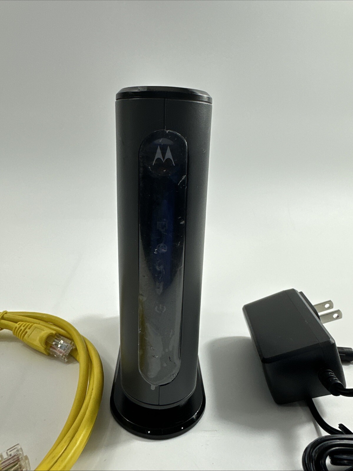 Motorola MB7220 DOCSIS 3.0 Cable Modem – Black