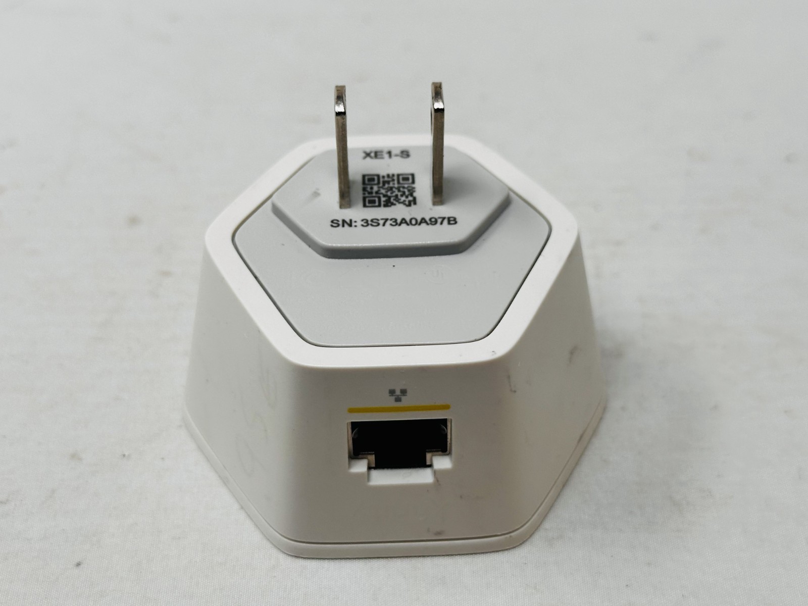 Comcast Xfinity XFI WIFI Pod Extender Network Signal Booster XE1-S