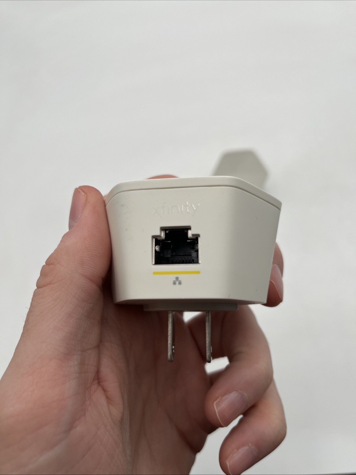 Lot Of 2 Xfinity xFi Pods WiFi Range Extender 1st Generation XE1-S Tested Works