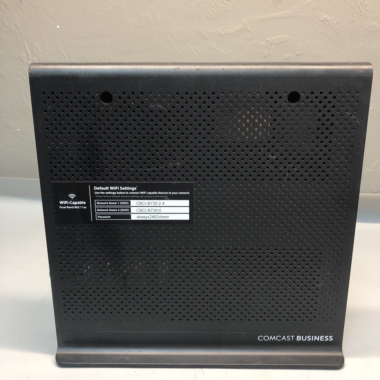 COMCAST Business Modem Router BWG DPC3941B Dual Band WiFi