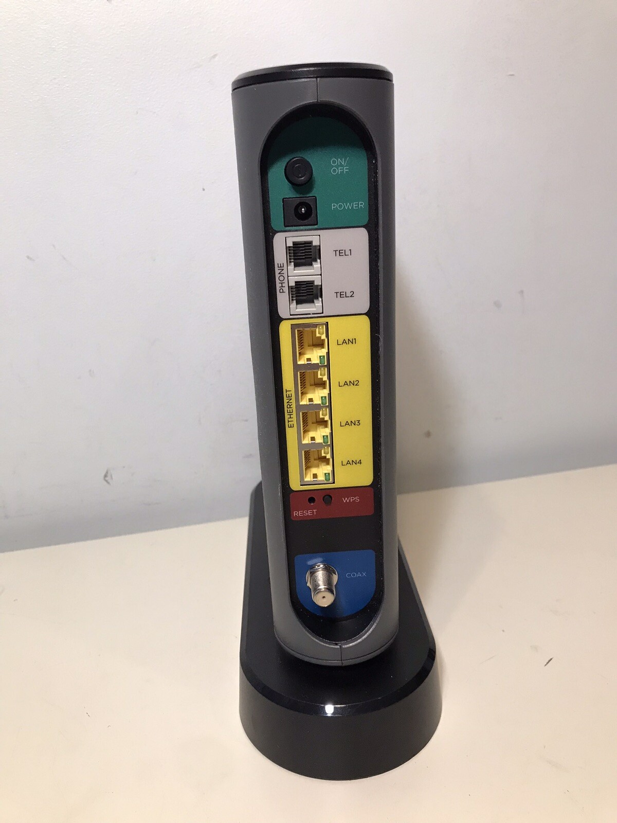 MOTOROLA MT7711 Dual Band AC1900 Cable Modem Gigabit Router No Power Cord