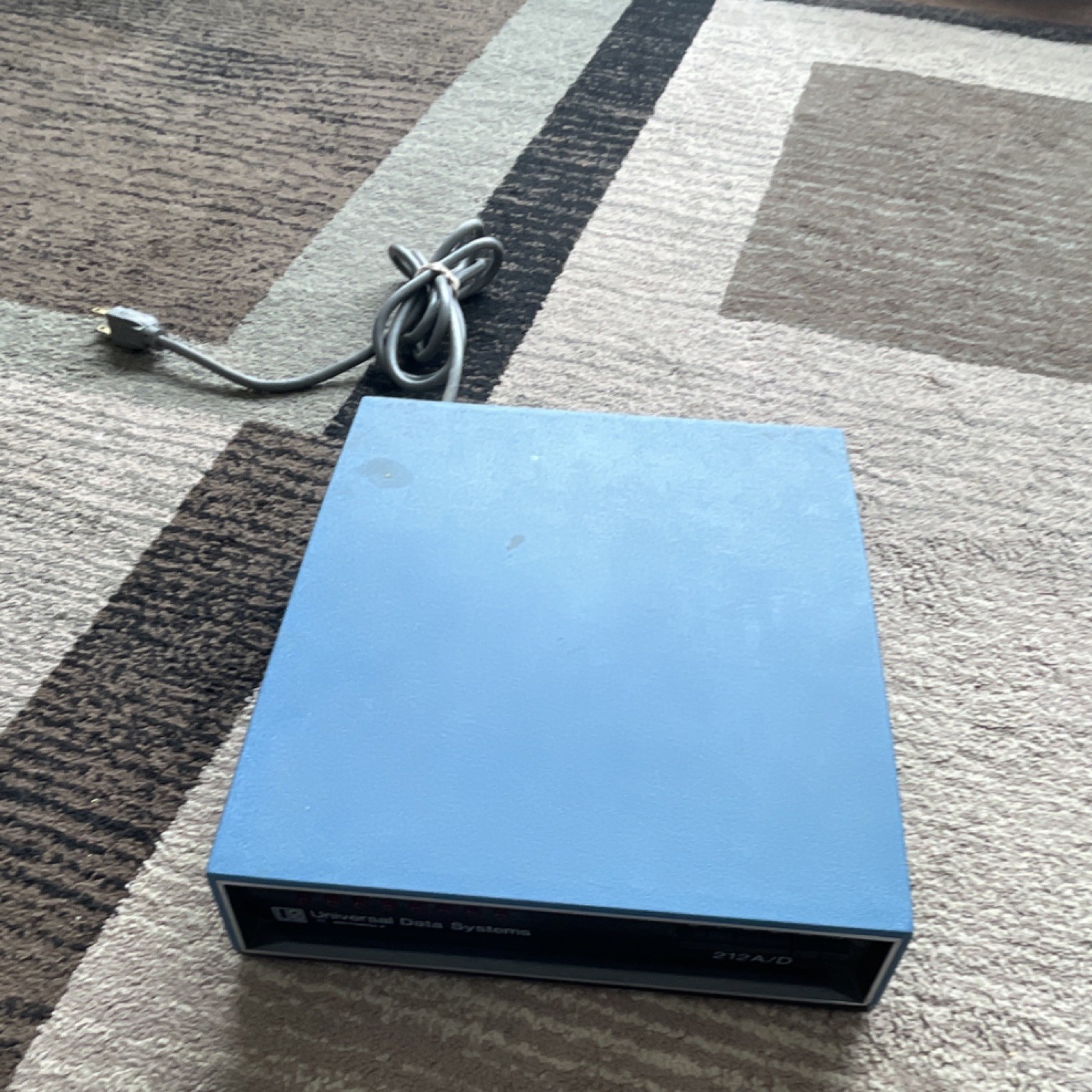 Motorola 212 A/D Dial-Up Modem Blue Black RJ-11 D-sub Ports Serial Connectivity