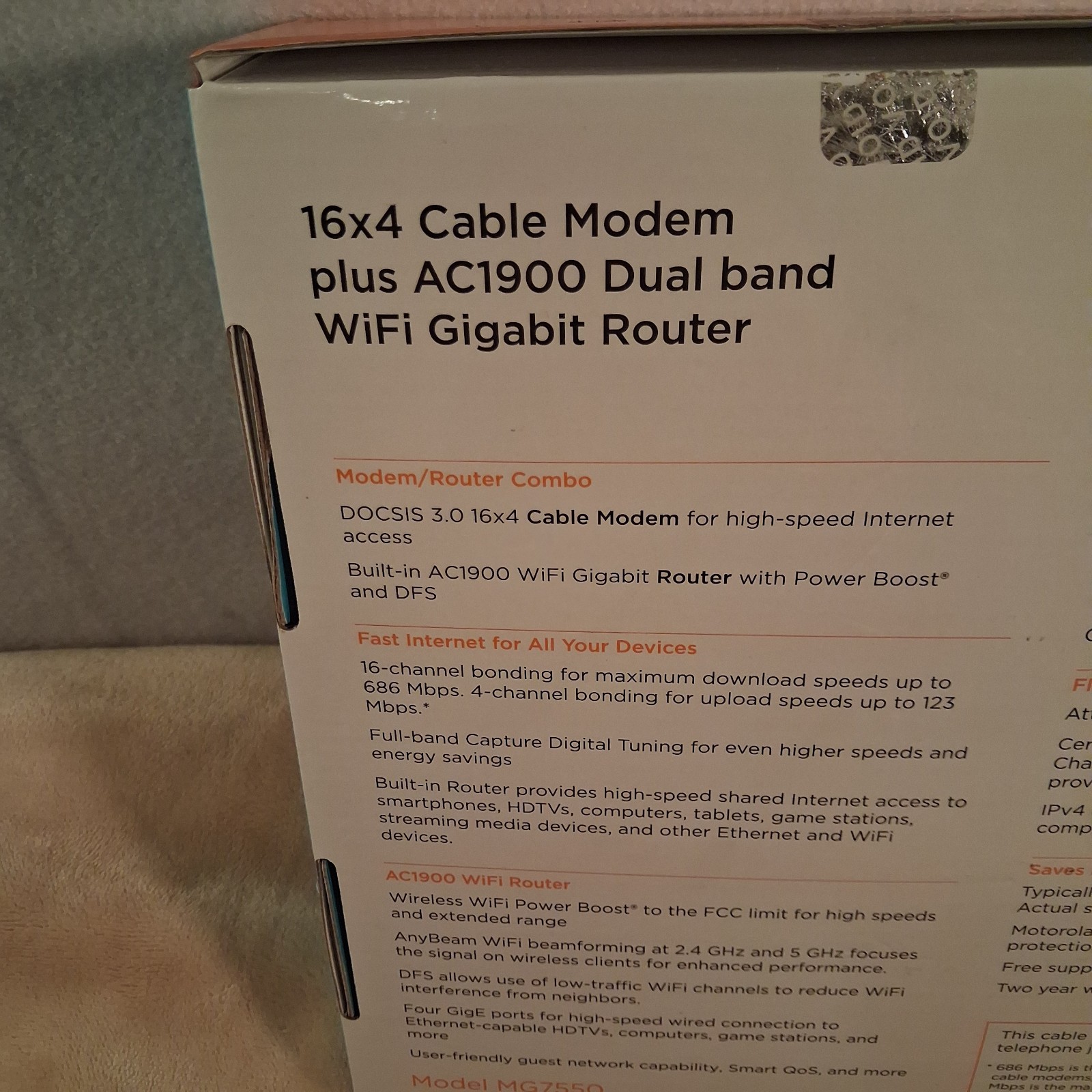Motorola MG7550 16×4 DOCSIS 3.0 Cable Modem AC1900 Dual Band WiFi Router Combo