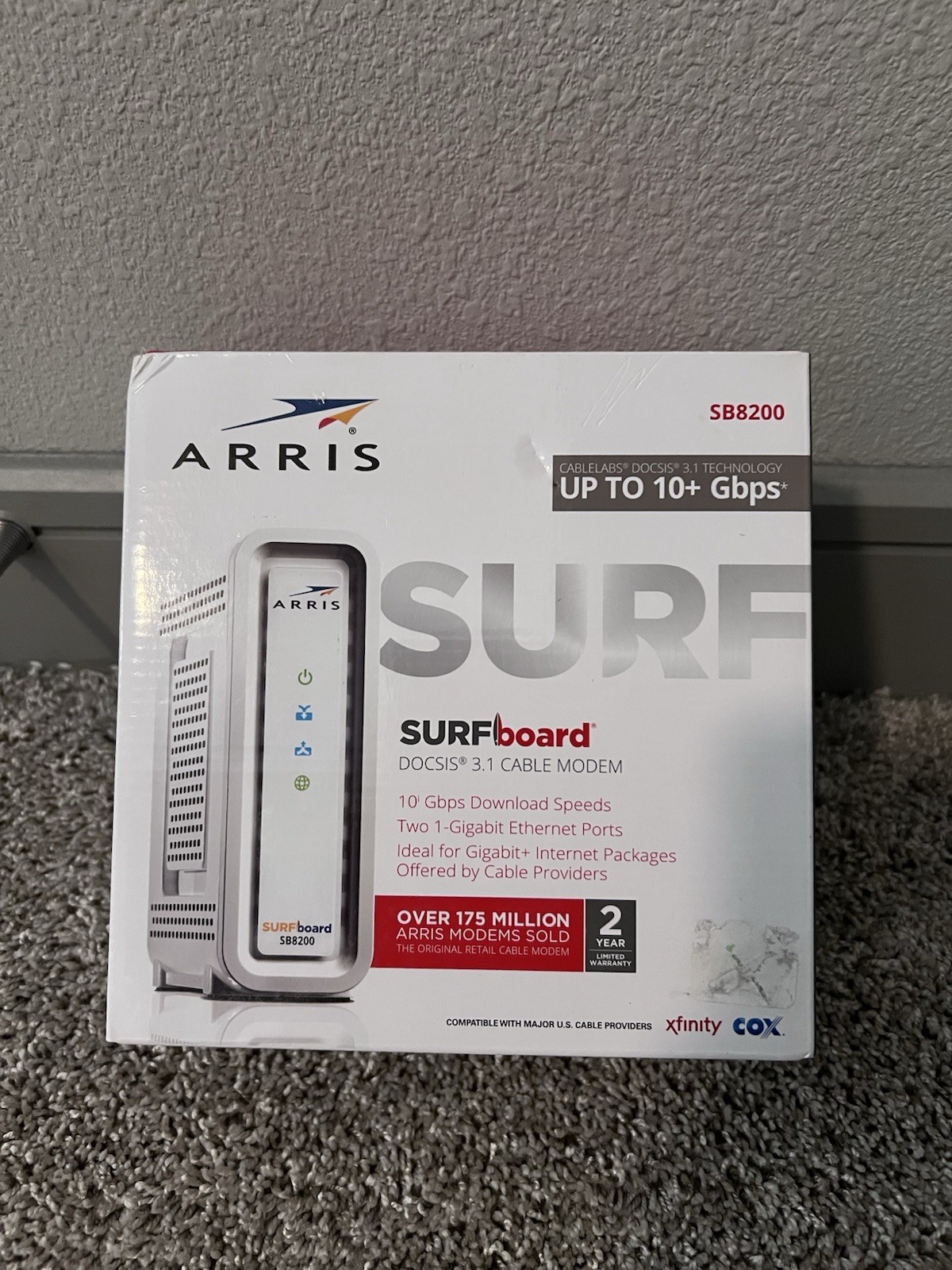 ARRIS – SURFboard SB8200 32 x 8 DOCSIS 3.1 Gig-Speed Cable Modem – WhiteModel