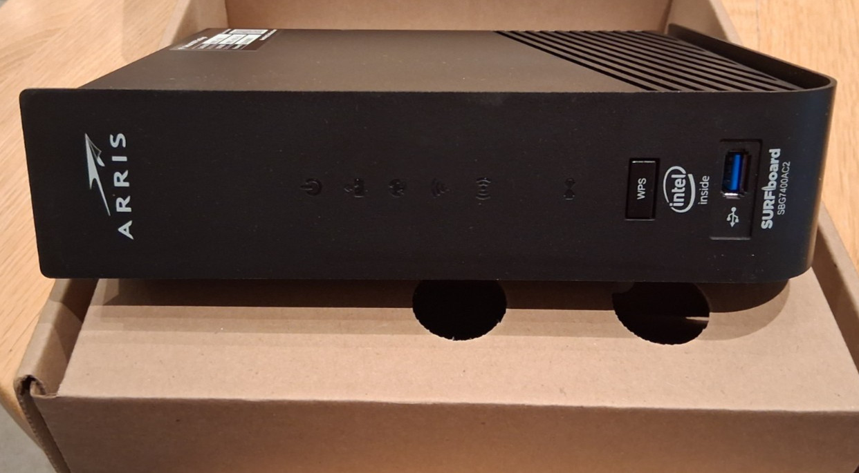 Arris SURFBOARD Modem & Wifi Router Docsis 3.0 Refurbished (New) SBG7400AC2