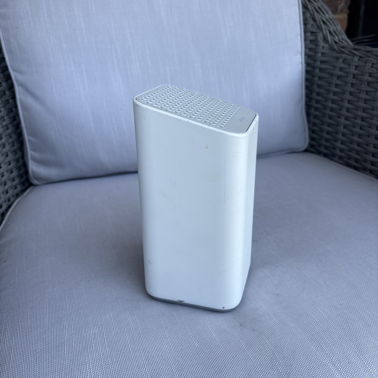 Comcast Xfinity XB7-CM GIGABIT Modem WiFi Router *NO CORDS* – Tested – EUC