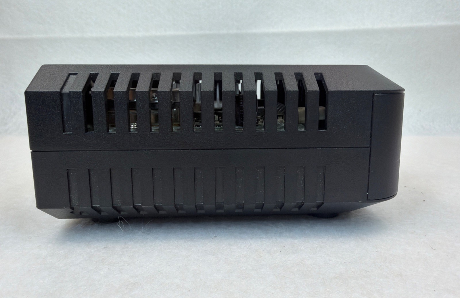 Cisco DPQ3212 DOCSIS 3.0 Residential Gateway Cable Modem Pre-Owned No Power Cord