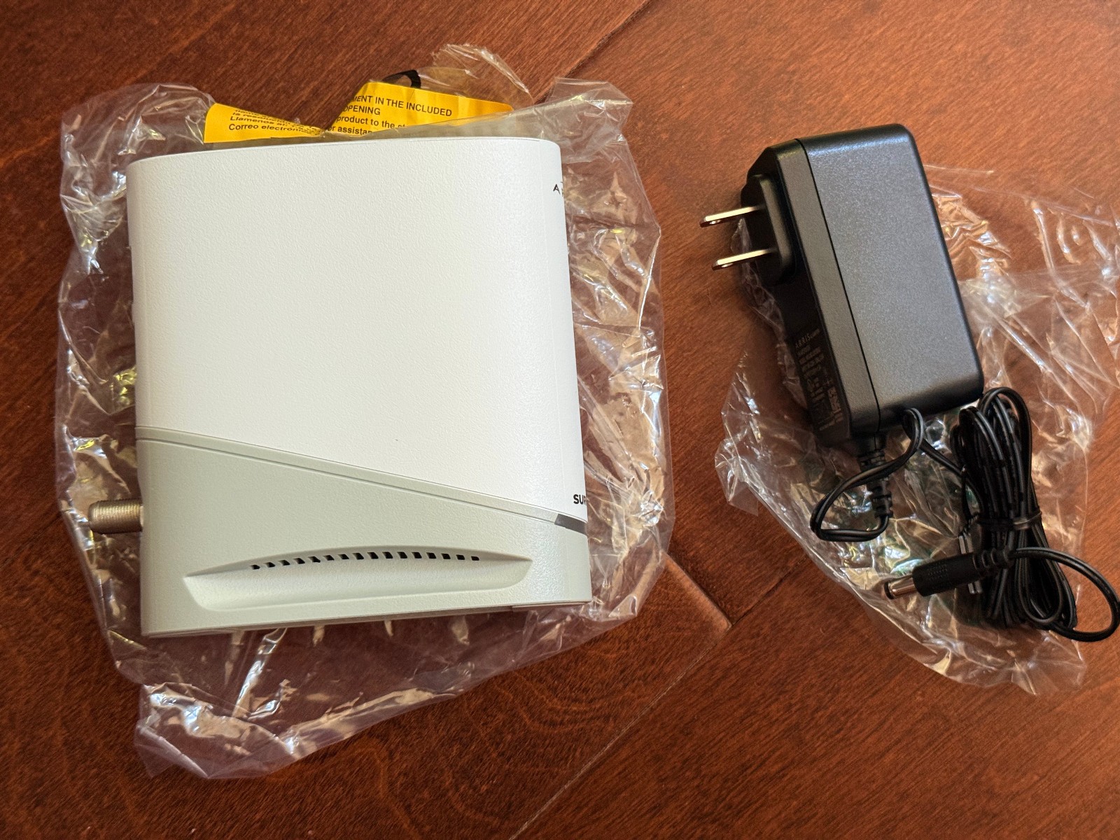 Arris S33 Surf Board Docsis 3.1 Cable Modem 3.5GBPS, 2.5Gigabit Ethernet Port