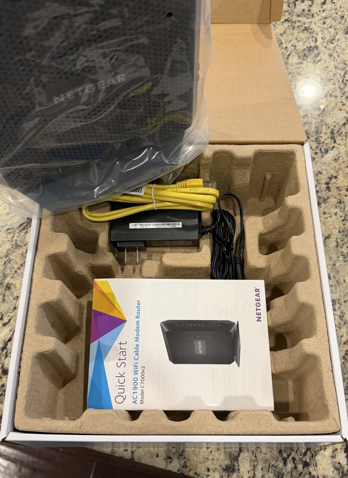 NETGEAR Nighthawk AC1900 Wifi Cable Modem Router Built In Docsis 3.0 BRAND NEW