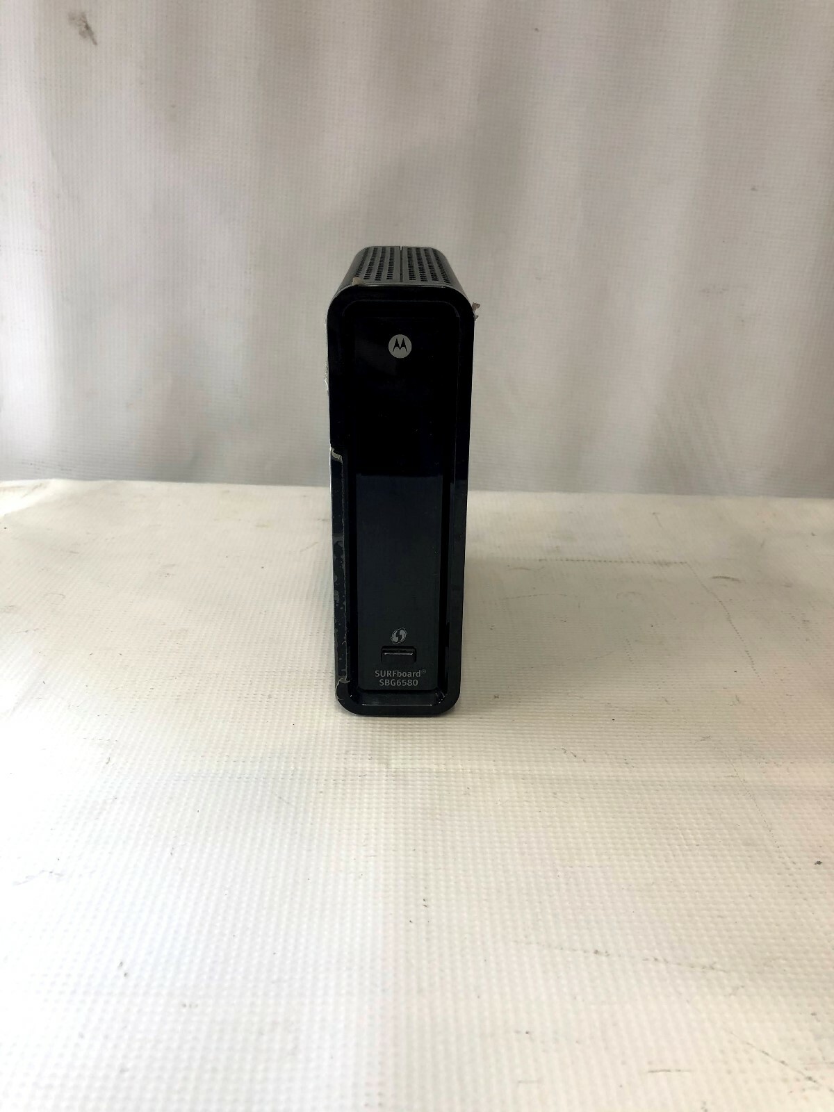 Motorola ARRIS Surfboard SBG6580 Cable Modem DOCSIS 3.0 with Power Pack
